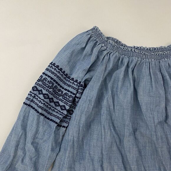 GAP Blue Chambray Off The Shoulder Smocked Embroidered Blouse Size M 3/4 Sleeve - Picture 5 of 11
